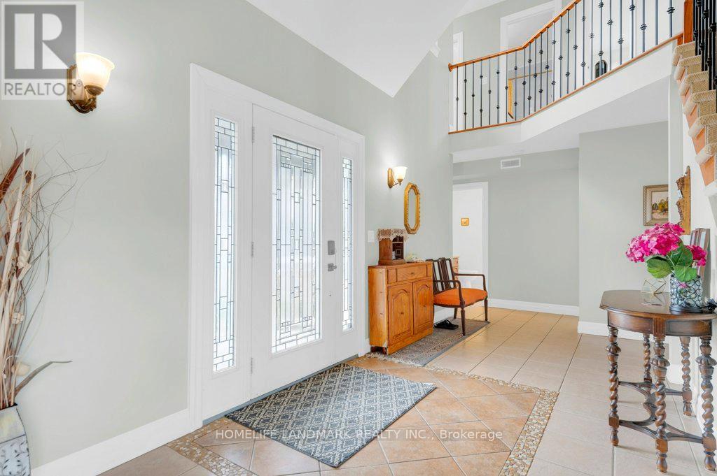 10941 Loyalist Parkway Property Photo 4