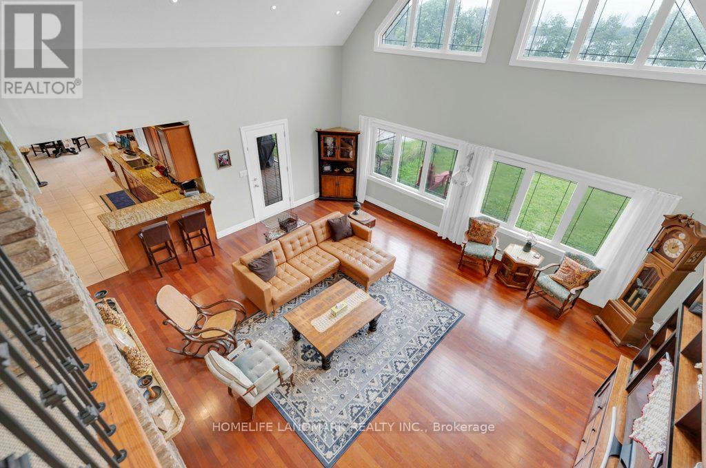 10941 Loyalist Parkway Property Photo 12