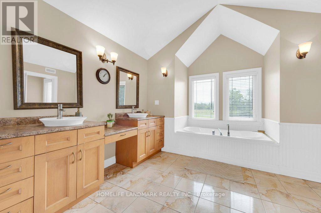 10941 Loyalist Parkway Property Photo 21