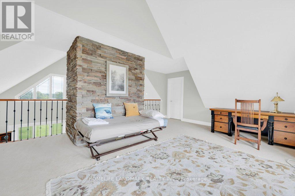 10941 Loyalist Parkway Property Photo 29