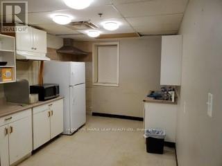 220 Carswell Street Property Photo 22