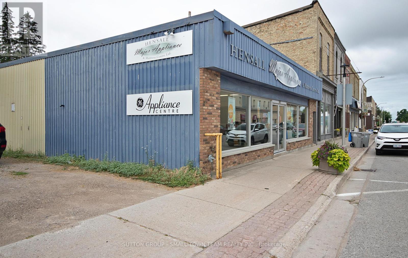 107 King Street Property Photo 2