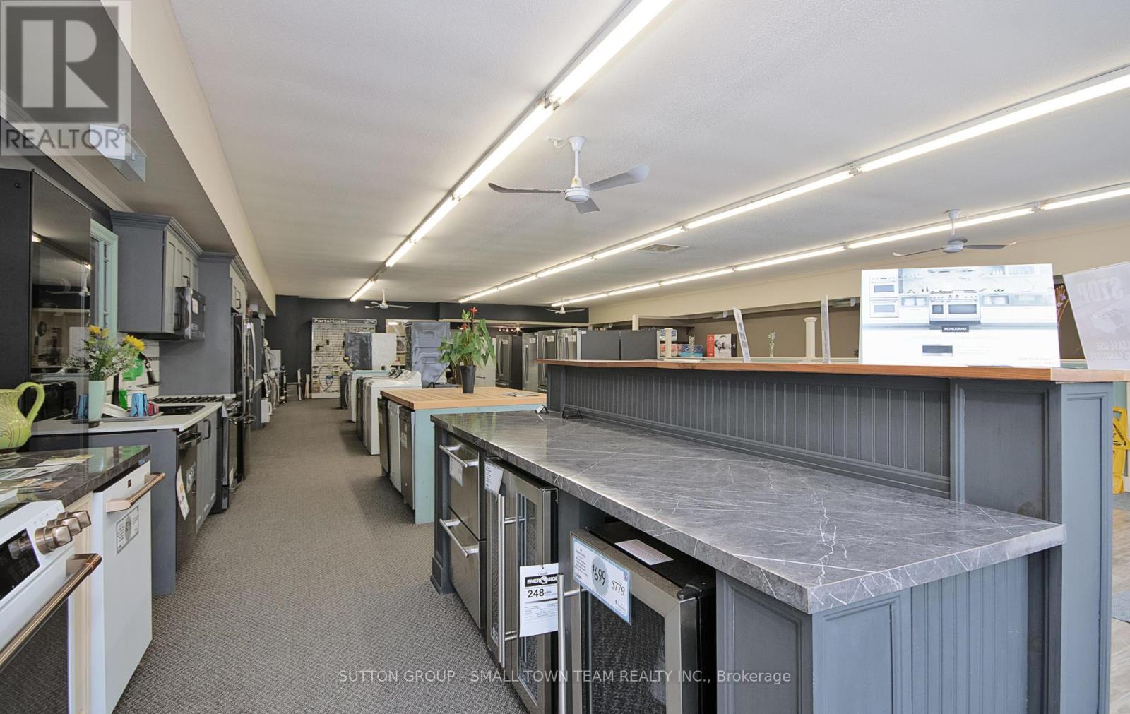 107 King Street Property Photo 8