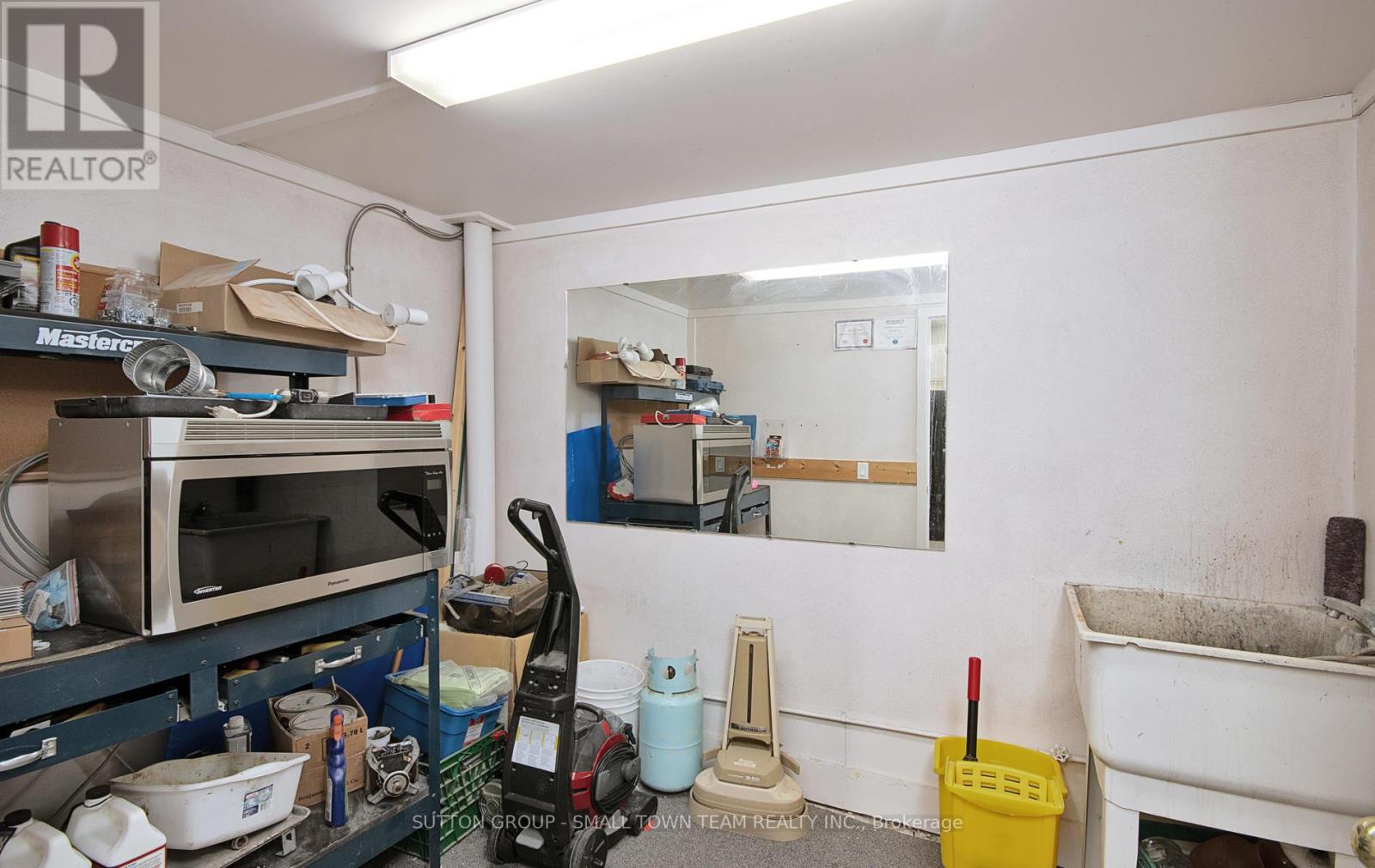 107 King Street Property Photo 16