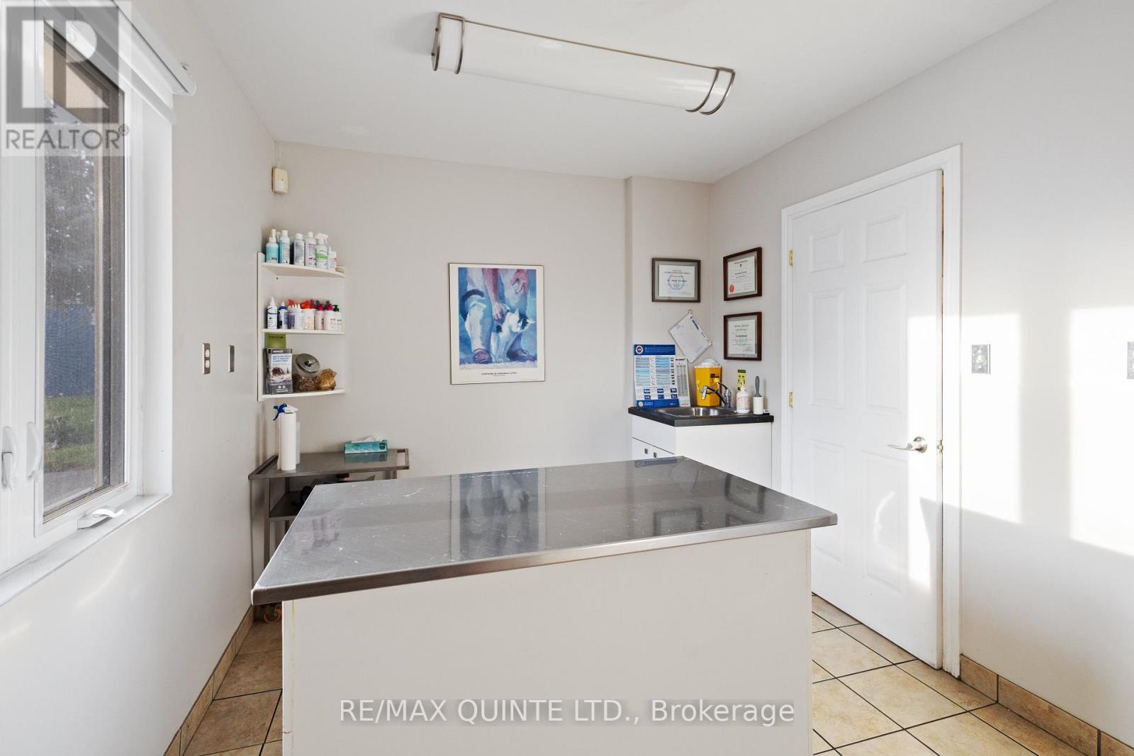 437 Bleecker Avenue Property Photo 10