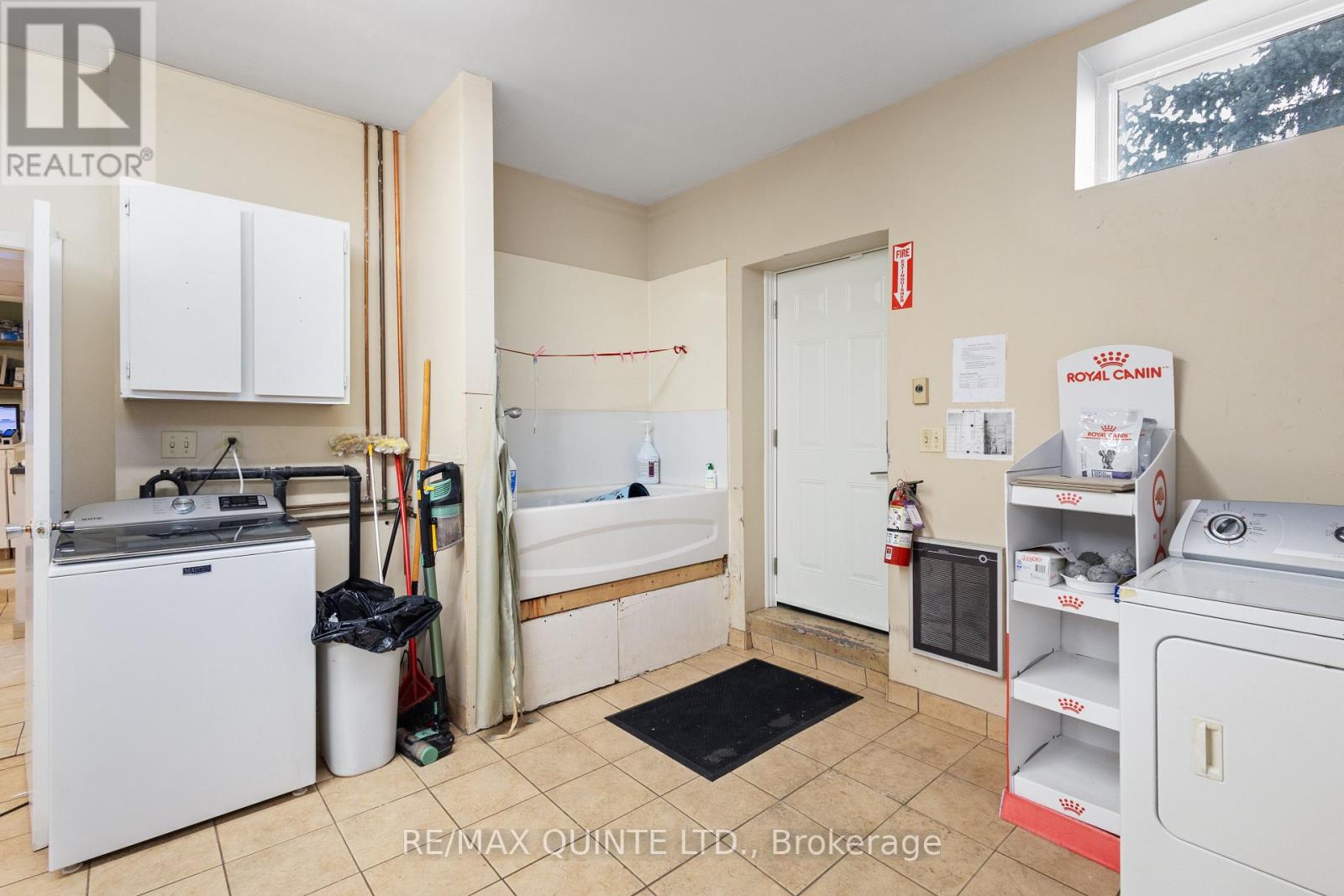 437 Bleecker Avenue Property Photo 16
