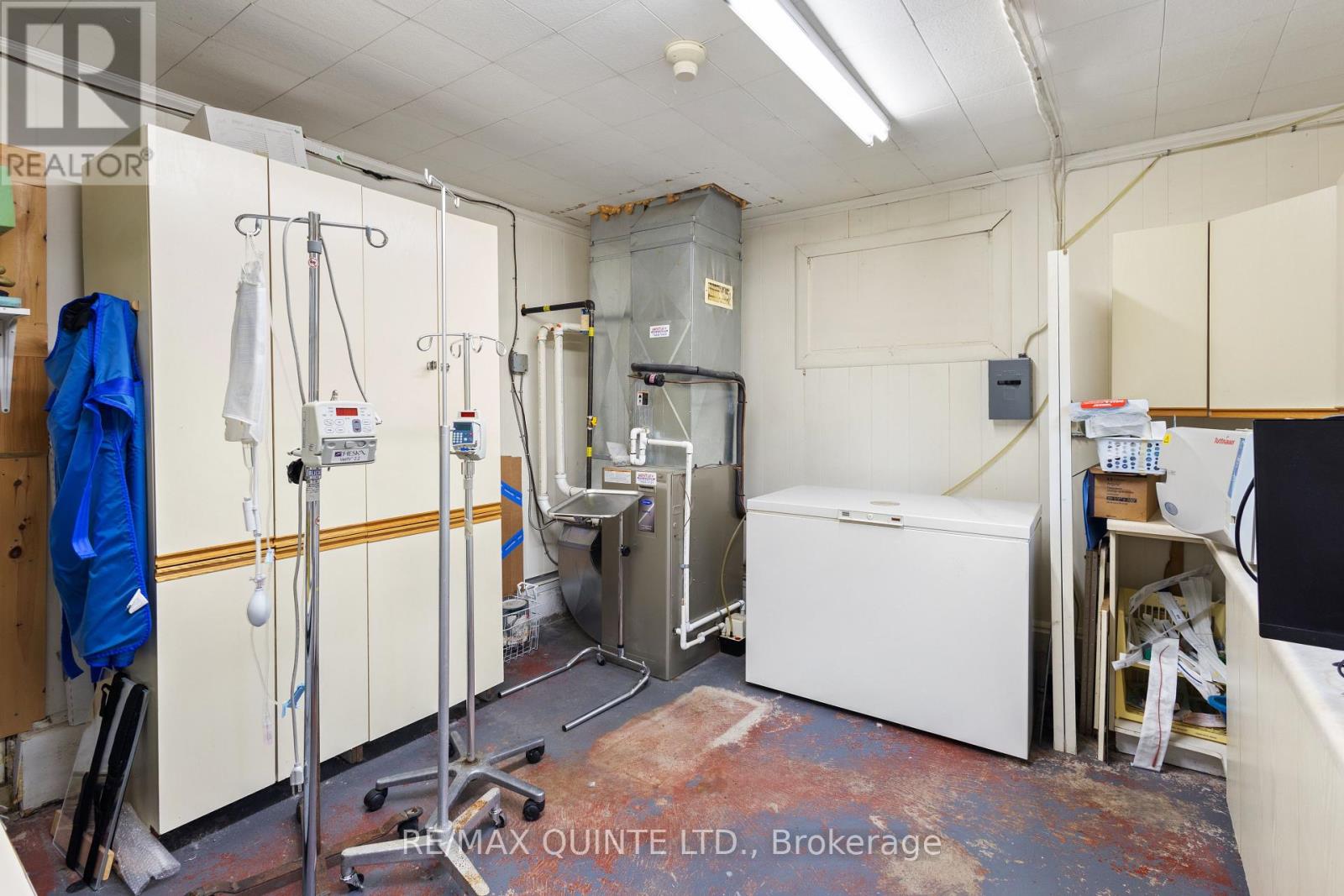 437 Bleecker Avenue Property Photo 19