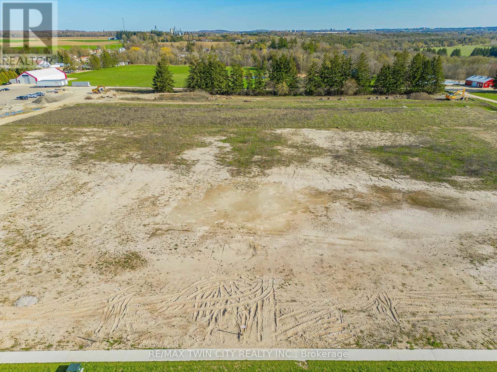 1062 Snyders Flats Road Property Photo 16