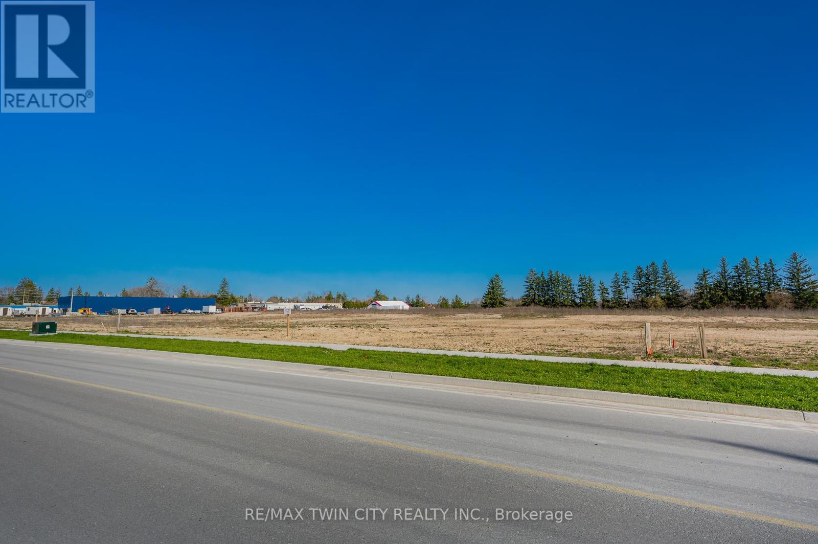 1062 Snyders Flats Road Property Photo 18