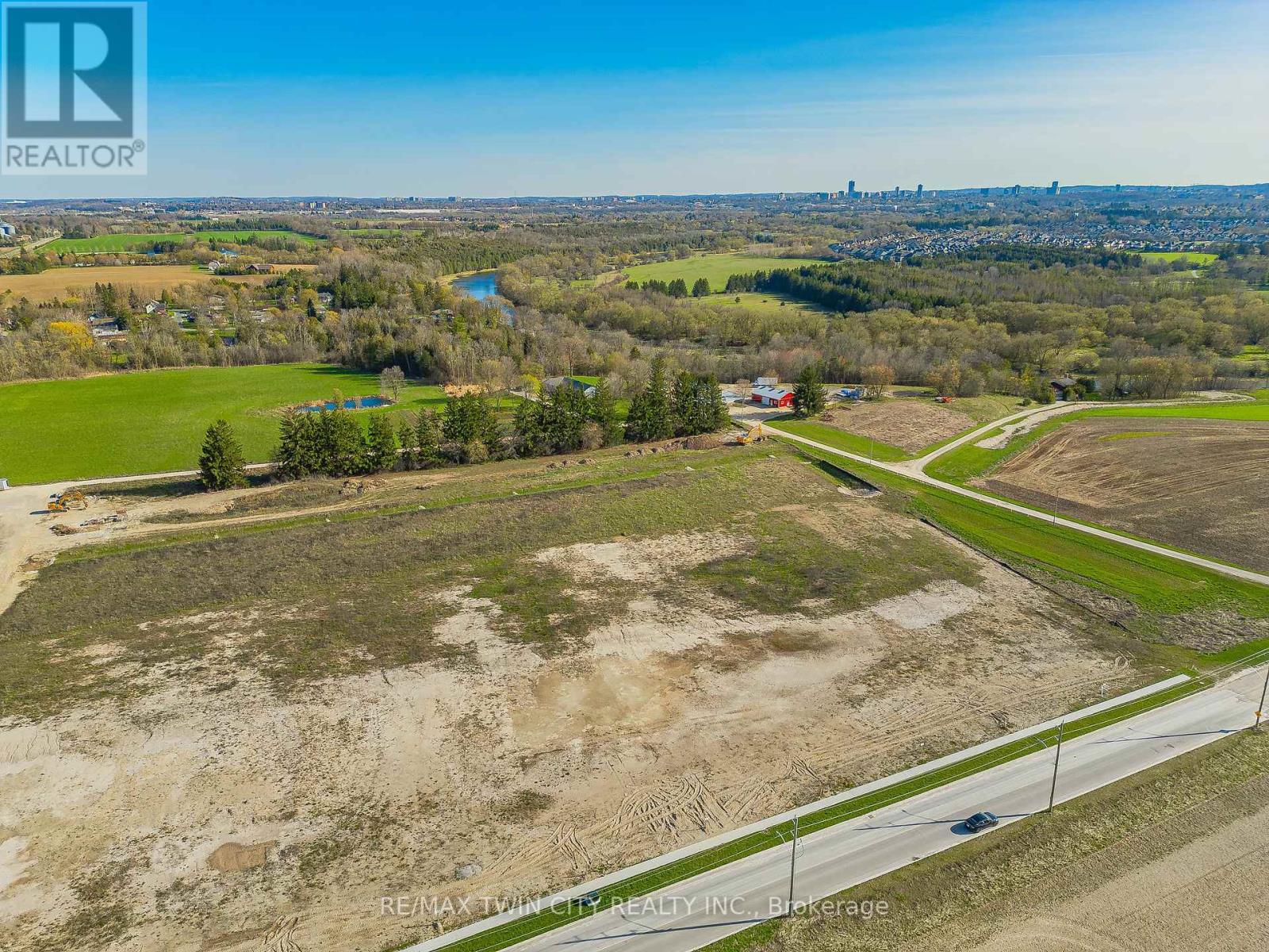 1062 Snyders Flats Road Property Photo 23