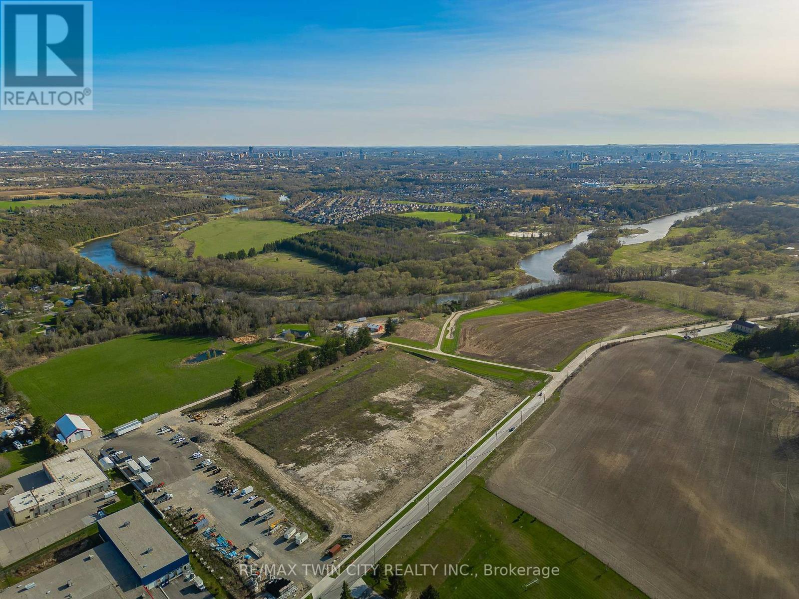 1062 Snyders Flats Road Property Photo 34
