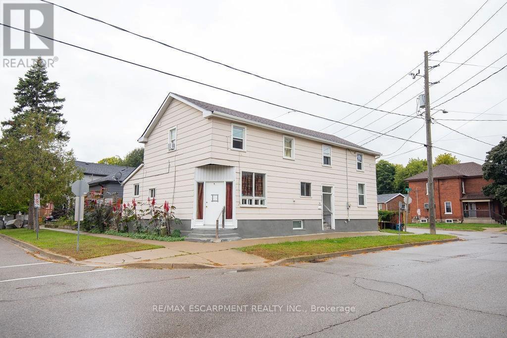 24 Duke Street Property Photo 14