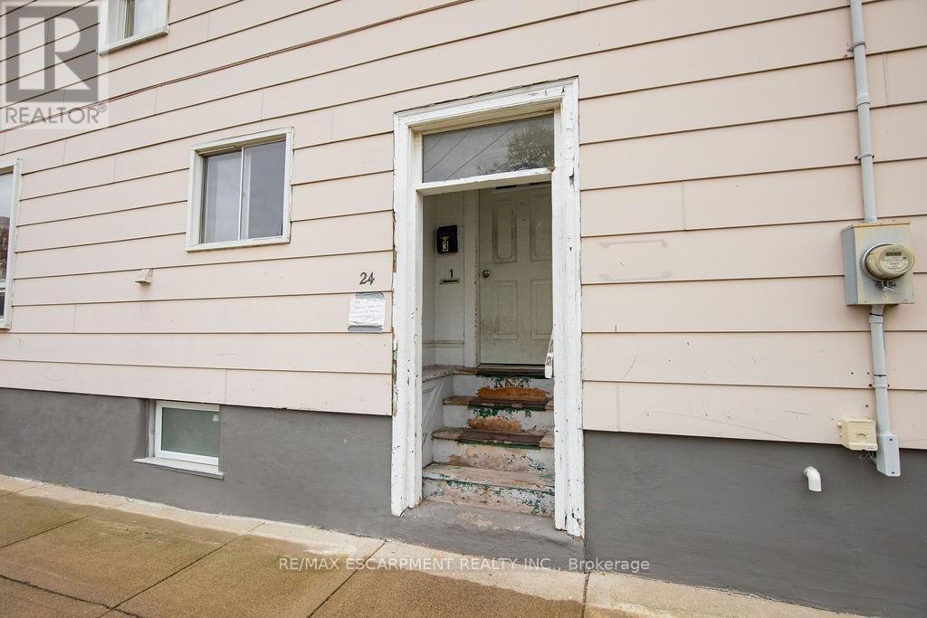 24 Duke Street Property Photo 15