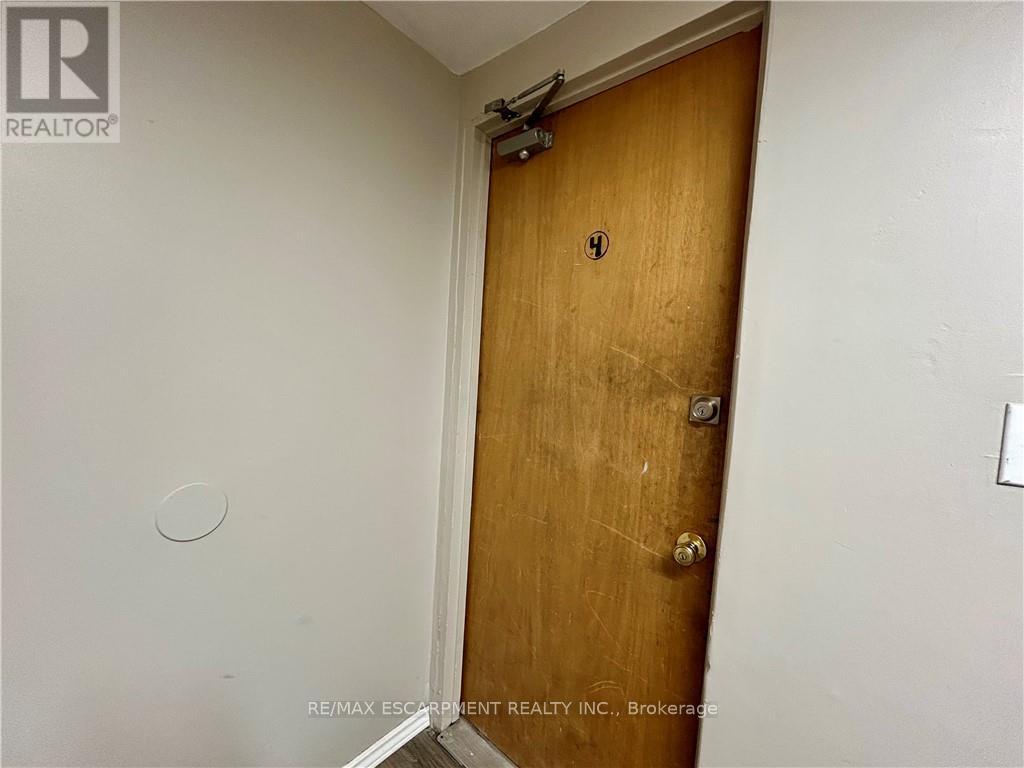 24 Duke Street Property Photo 19