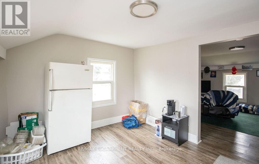 24 Duke Street Property Photo 23