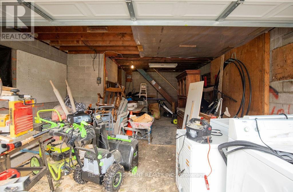 24 Duke Street Property Photo 37