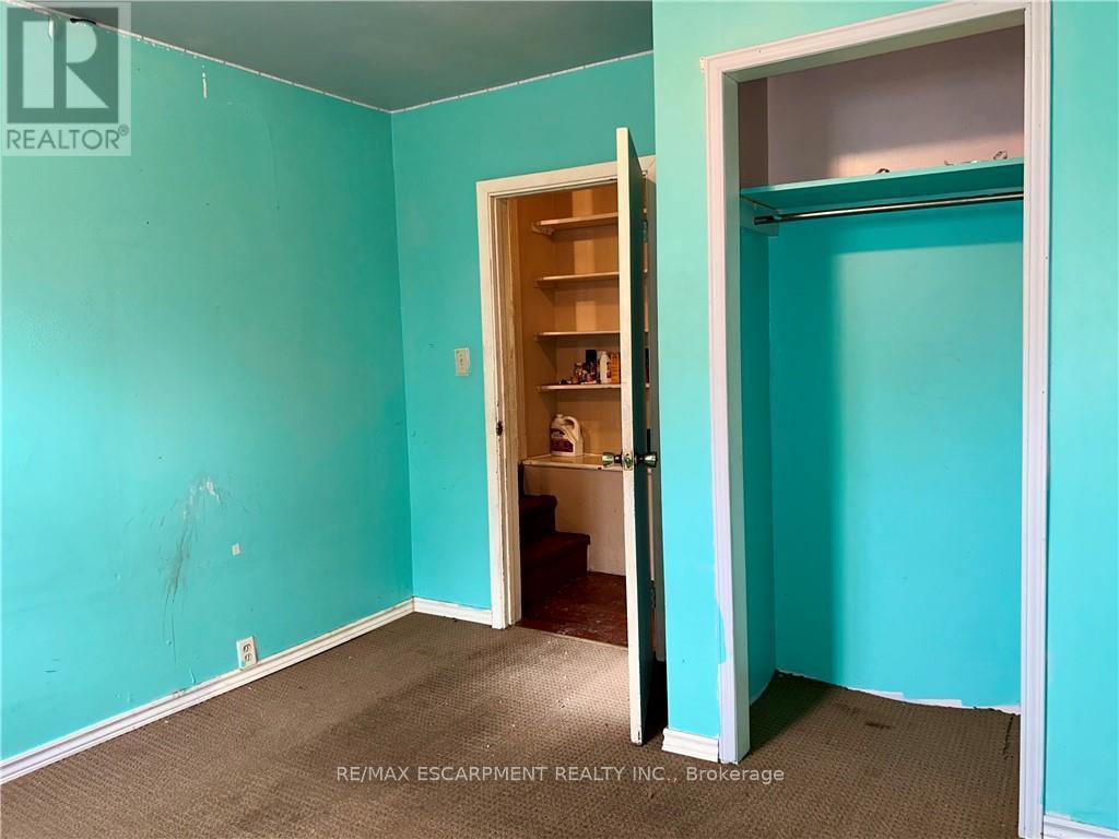 24 Duke Street Property Photo 48