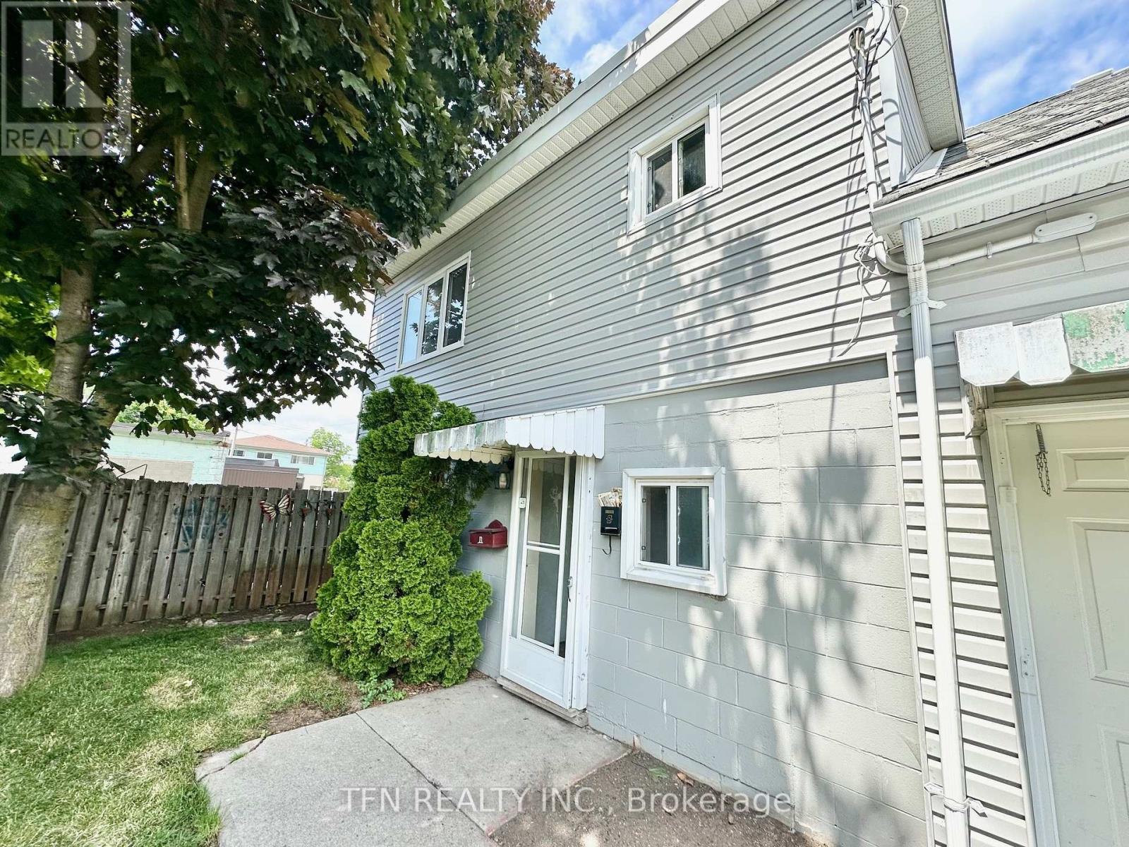 18 Gordon Street Property Photo 2