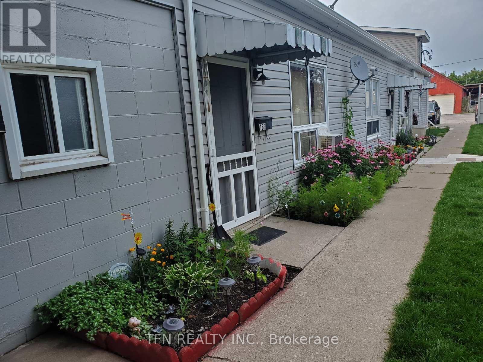 18 Gordon Street Property Photo 3