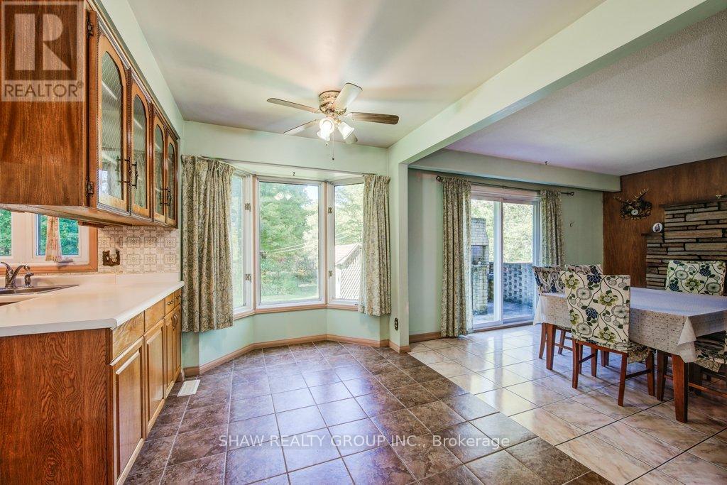 827517 Township Road Property Photo 14