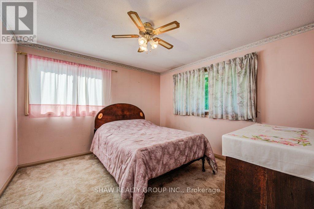 827517 Township Road Property Photo 19