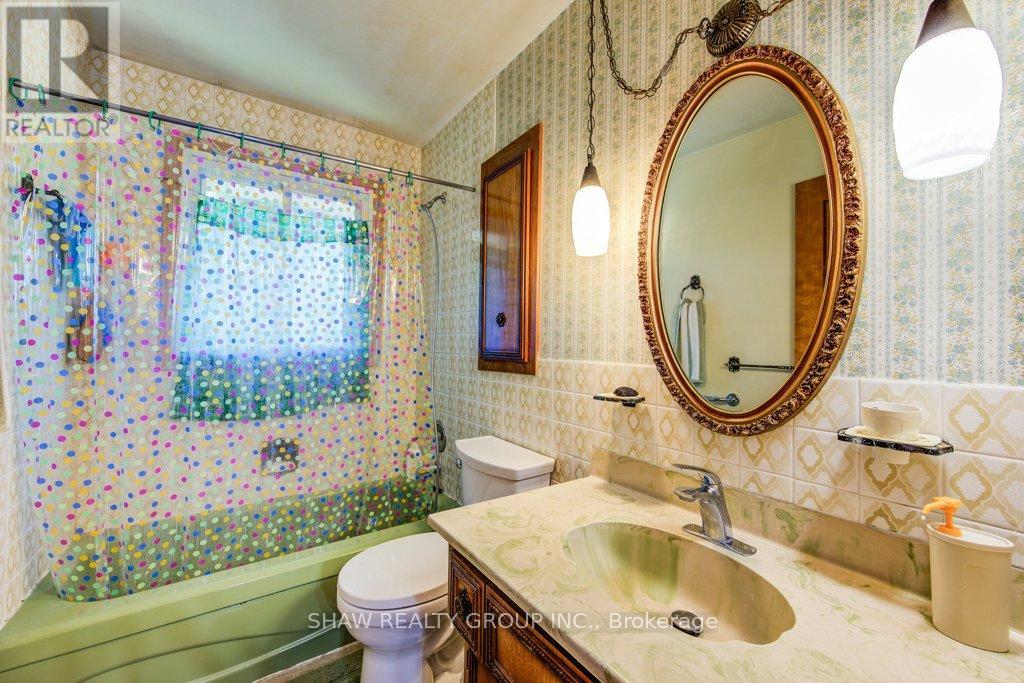 827517 Township Road Property Photo 20