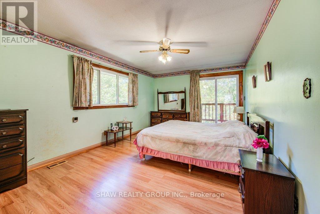 827517 Township Road Property Photo 21