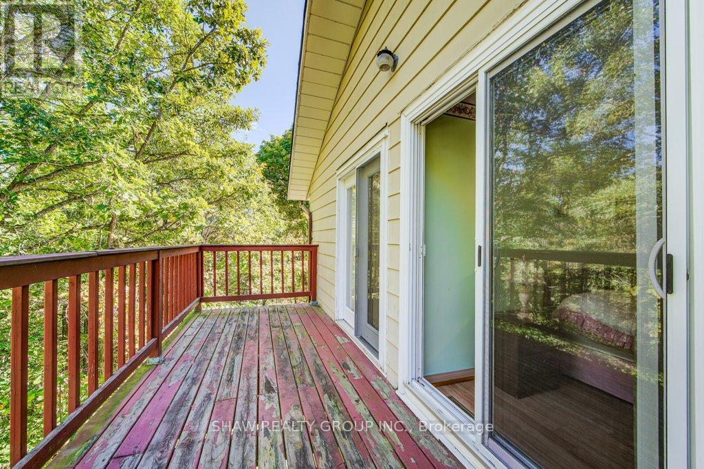 827517 Township Road Property Photo 34