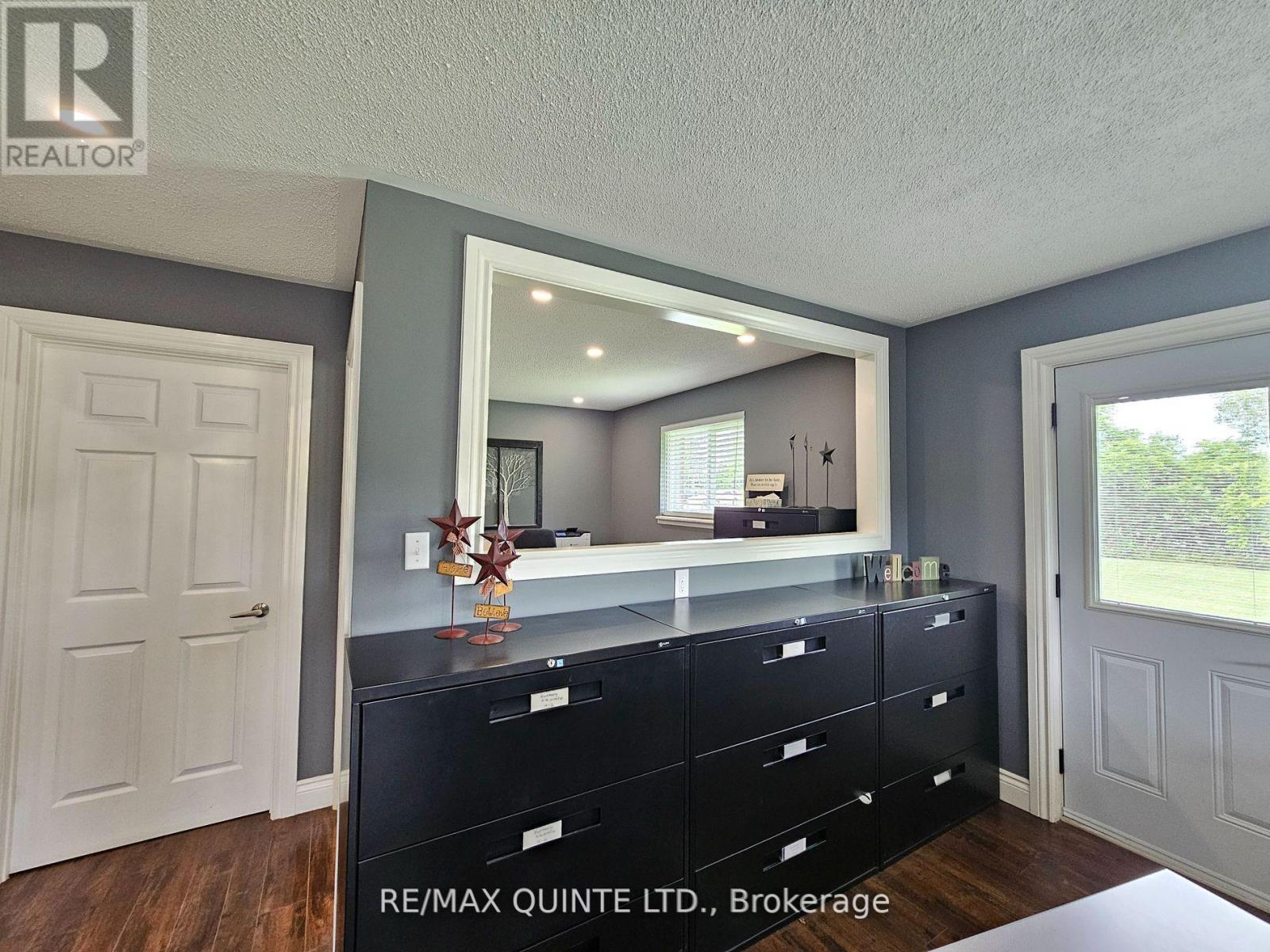 1 Mcfarland Drive Property Photo 10