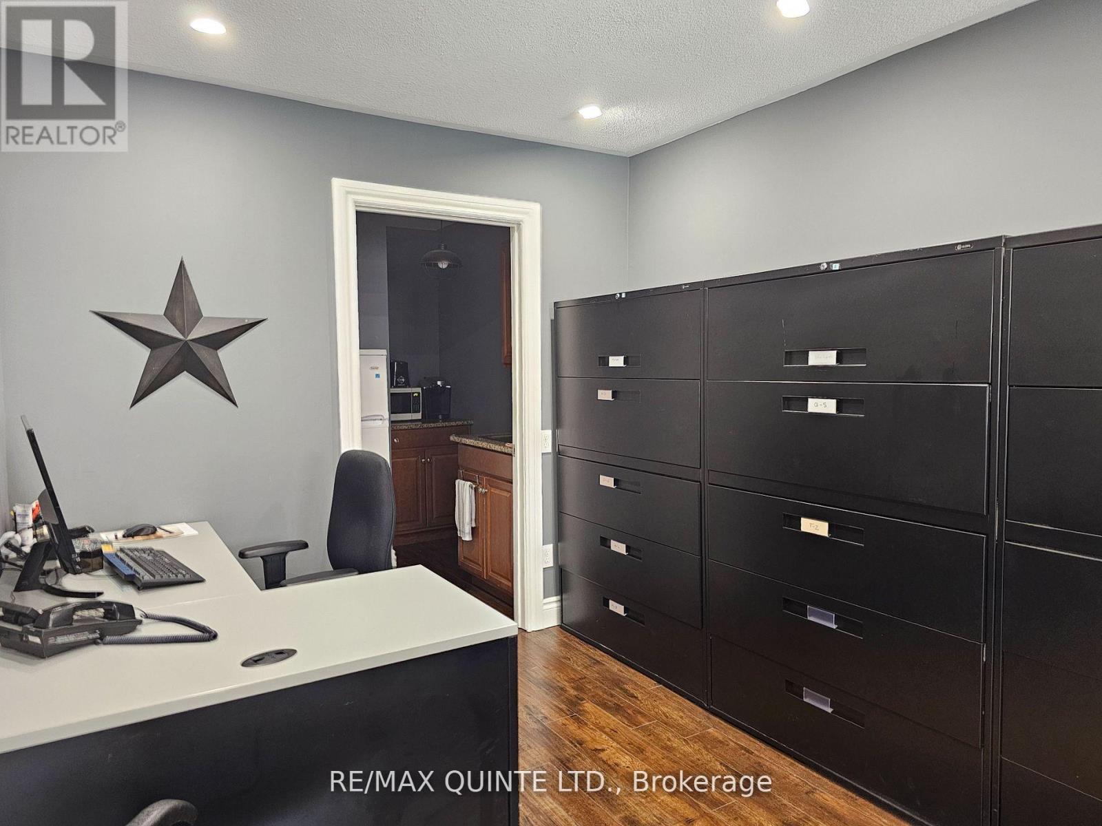 1 Mcfarland Drive Property Photo 14