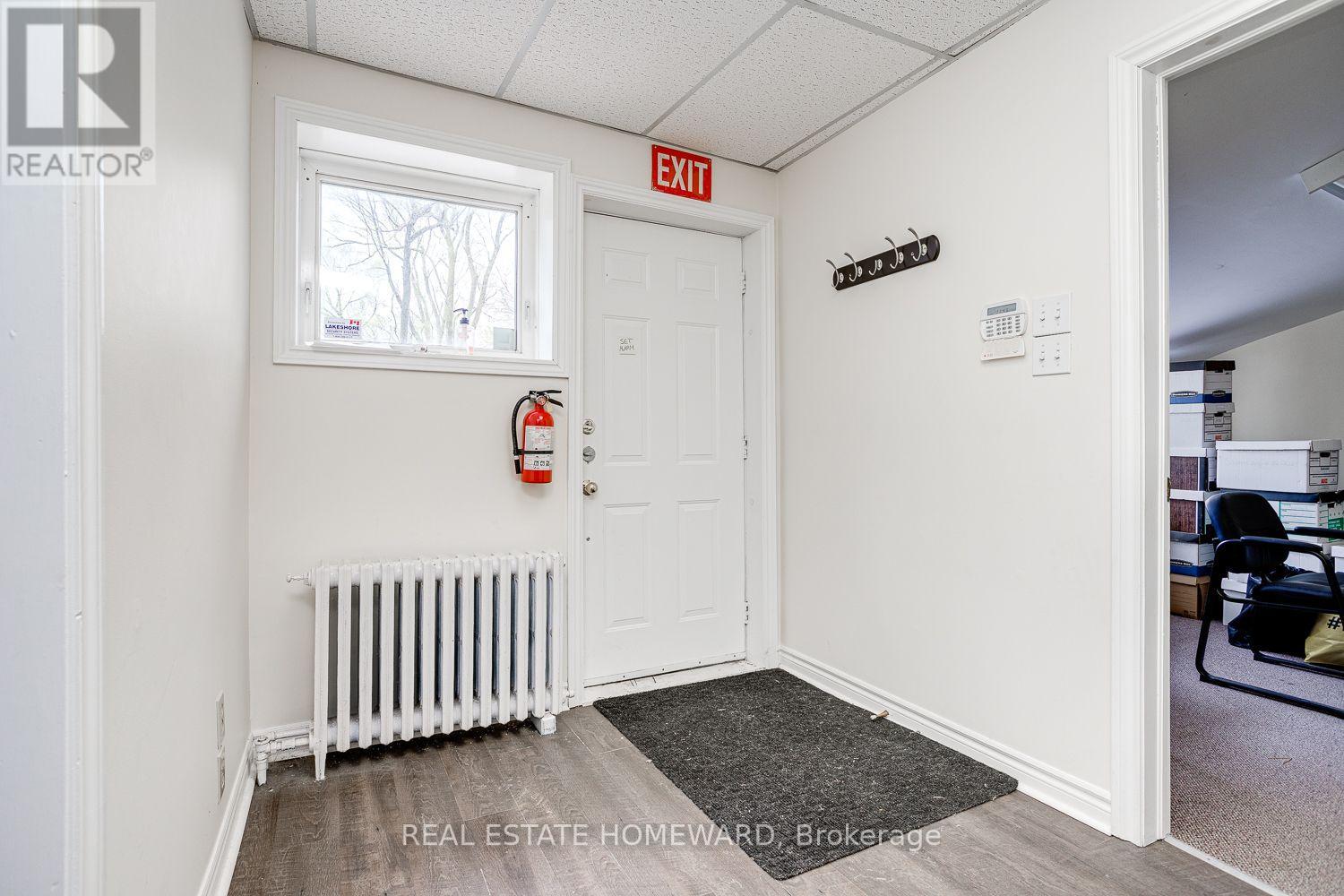 319 Division Street Property Photo 3