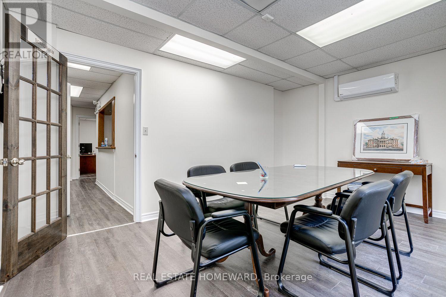 319 Division Street Property Photo 6