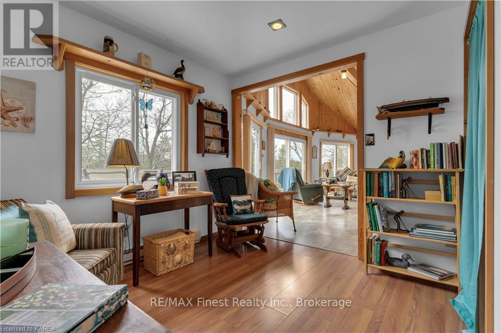 14 Downie Property Photo 27