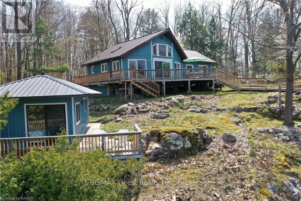 14 Downie Property Photo 36