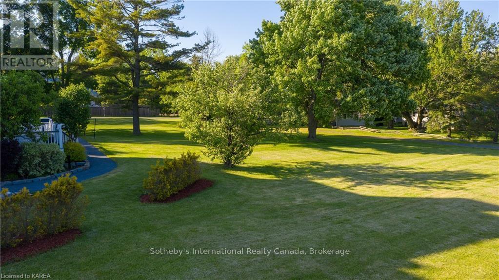 4 Starr Place Property Photo 10