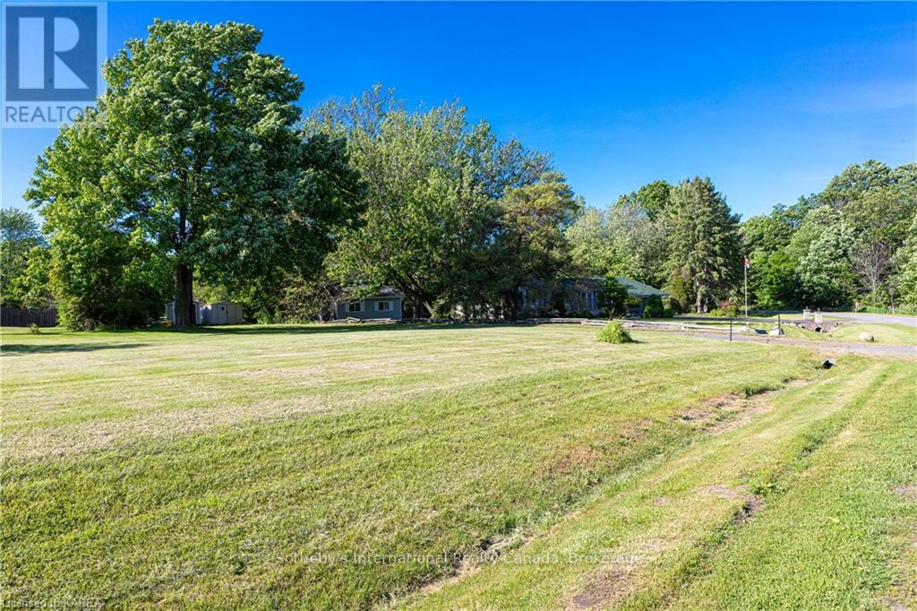 4 Starr Place Property Photo 11
