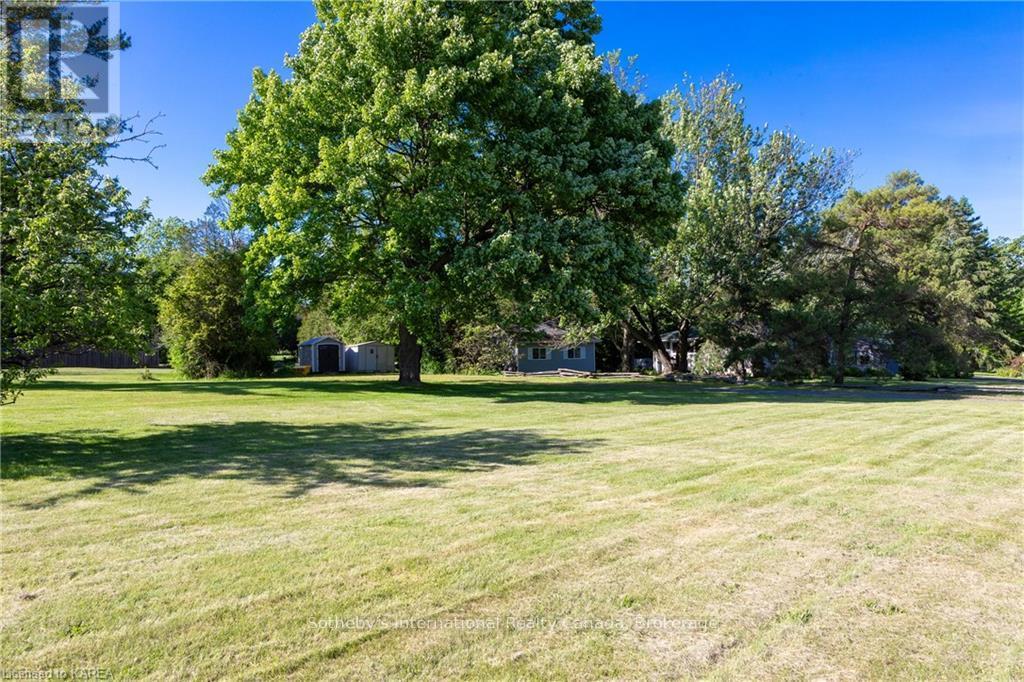 4 Starr Place Property Photo 12