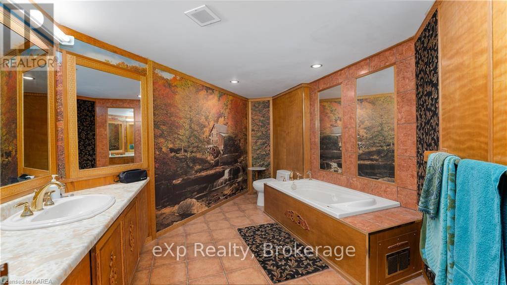 1407 - 185 Ontario Street Property Photo 27