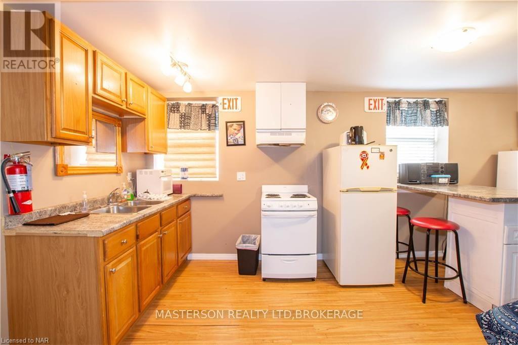 9268 Lundys Lane Lane Property Photo 11