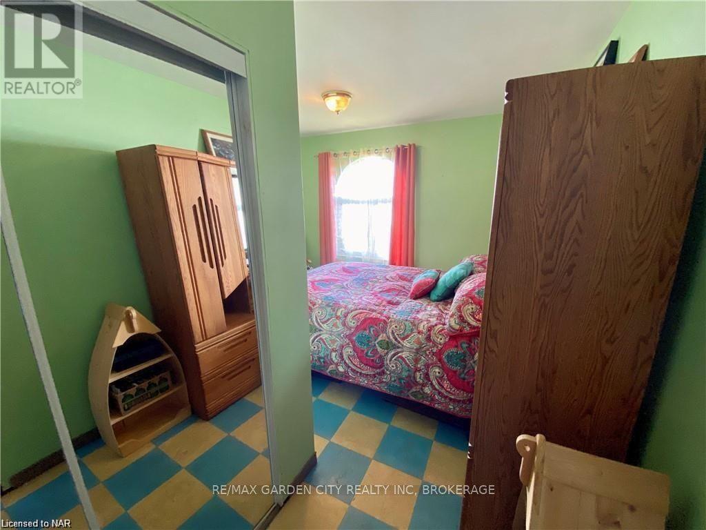13 Finn Road Property Photo 25