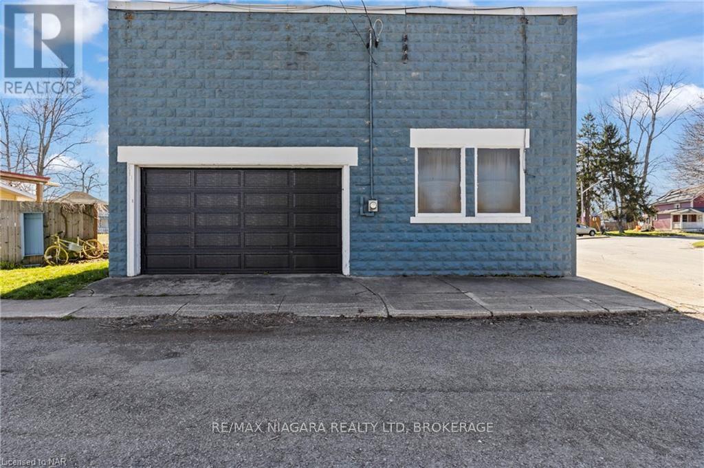 34 Queens Circle Property Photo 6