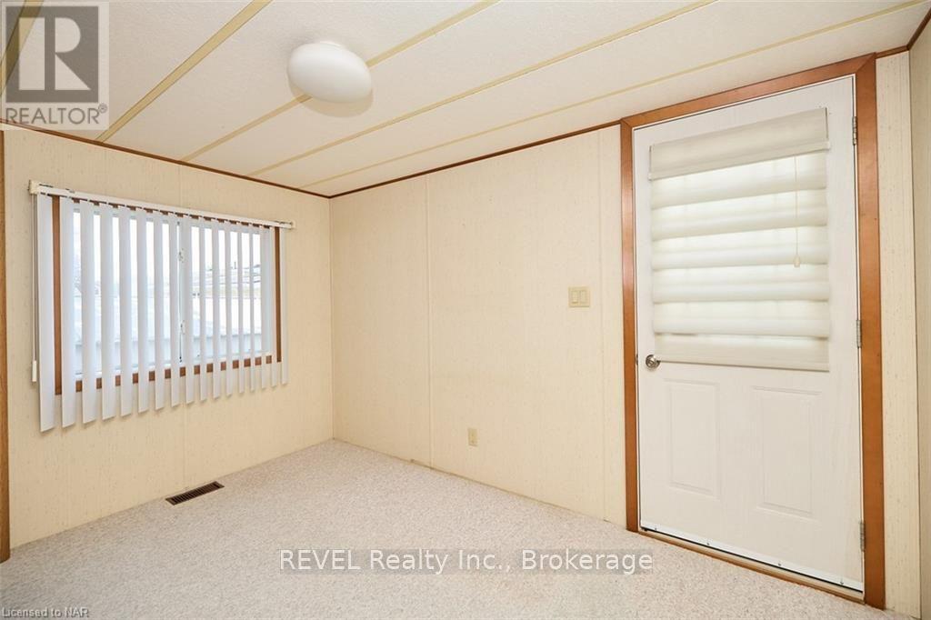 321 - 3033 Townline Road Property Photo 14