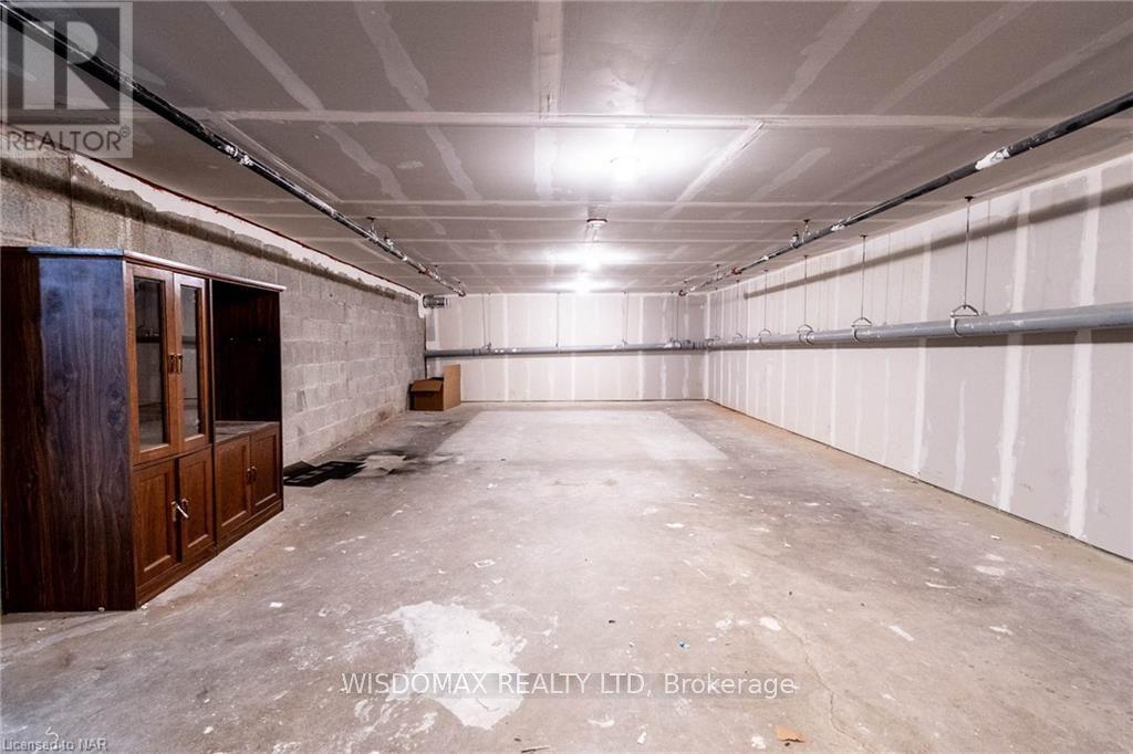 4 - 3710 Main Street Street Property Photo 12