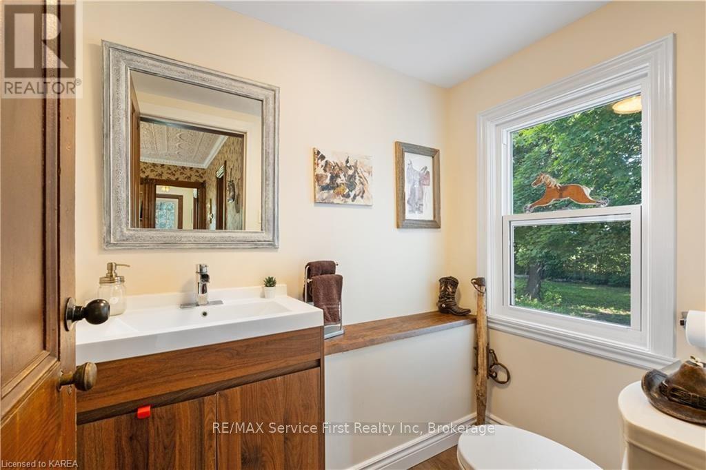 4902 Petworth Road Property Photo 12