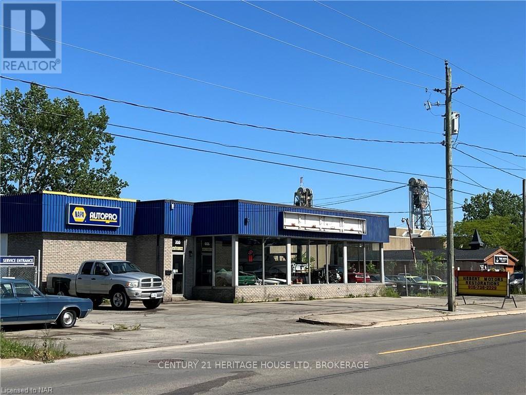 355 King Street Property Photo 4