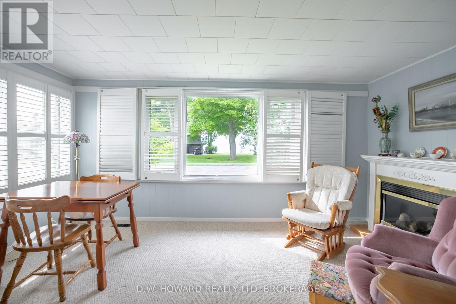 692 Lakeshore Road Property Photo 7