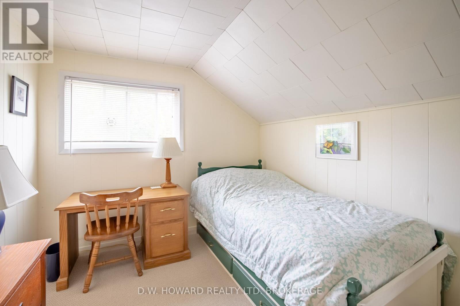 692 Lakeshore Road Property Photo 19