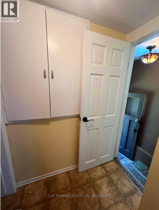 692 Lakeshore Road Property Photo 22