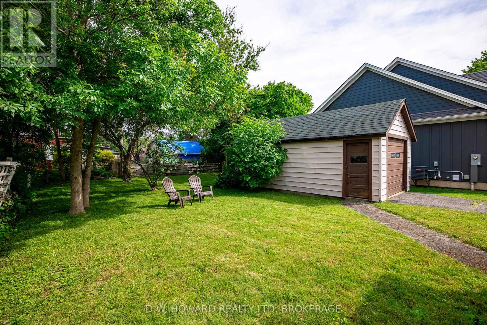 692 Lakeshore Road Property Photo 24