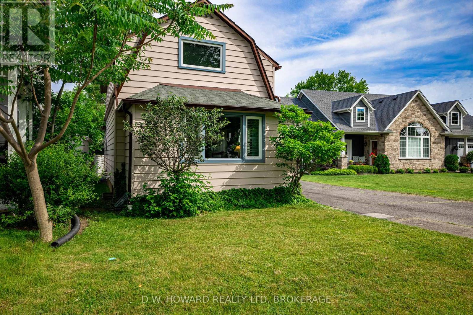 692 Lakeshore Road Property Photo 25